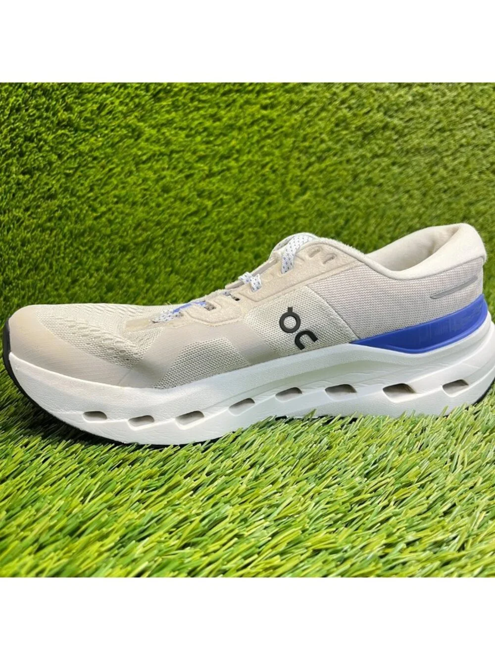 On Cloudrunner 3 Womens Size 8 Pearl White Blue Athletic Running Shoes Sneakers